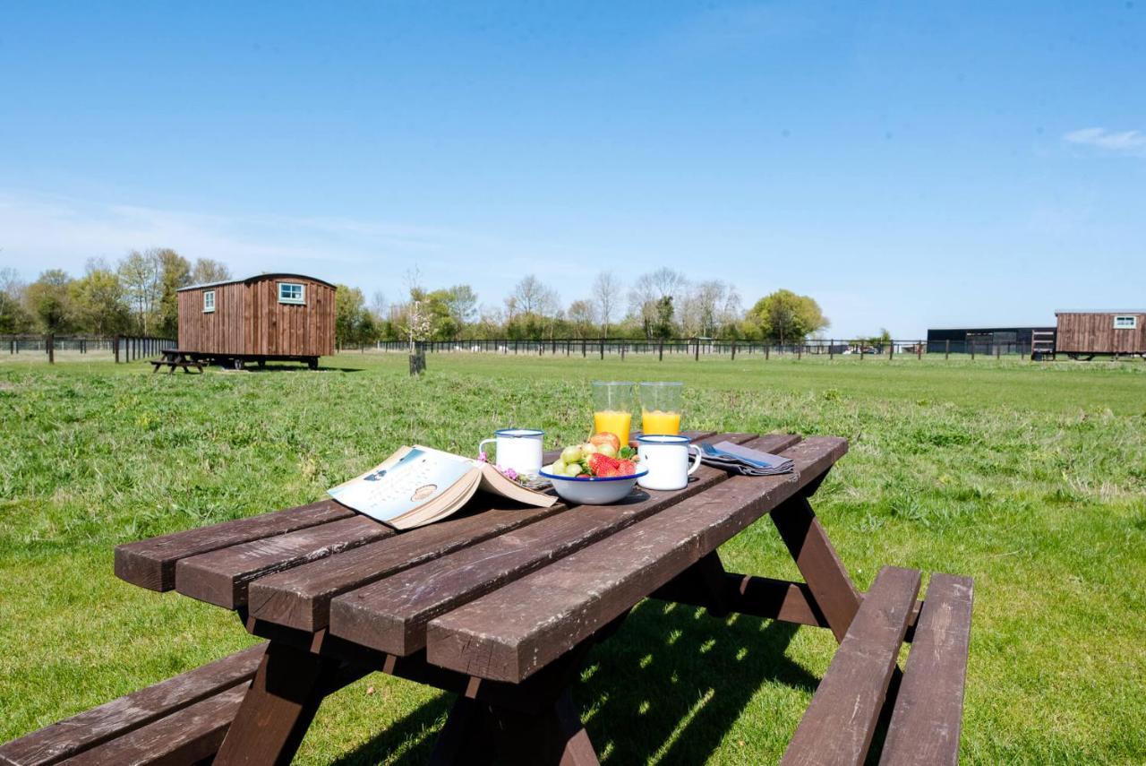 Honeysuckle Farm Holidays By Stay In Suffolk, Monk Soham Woodbridge Kültér fotó